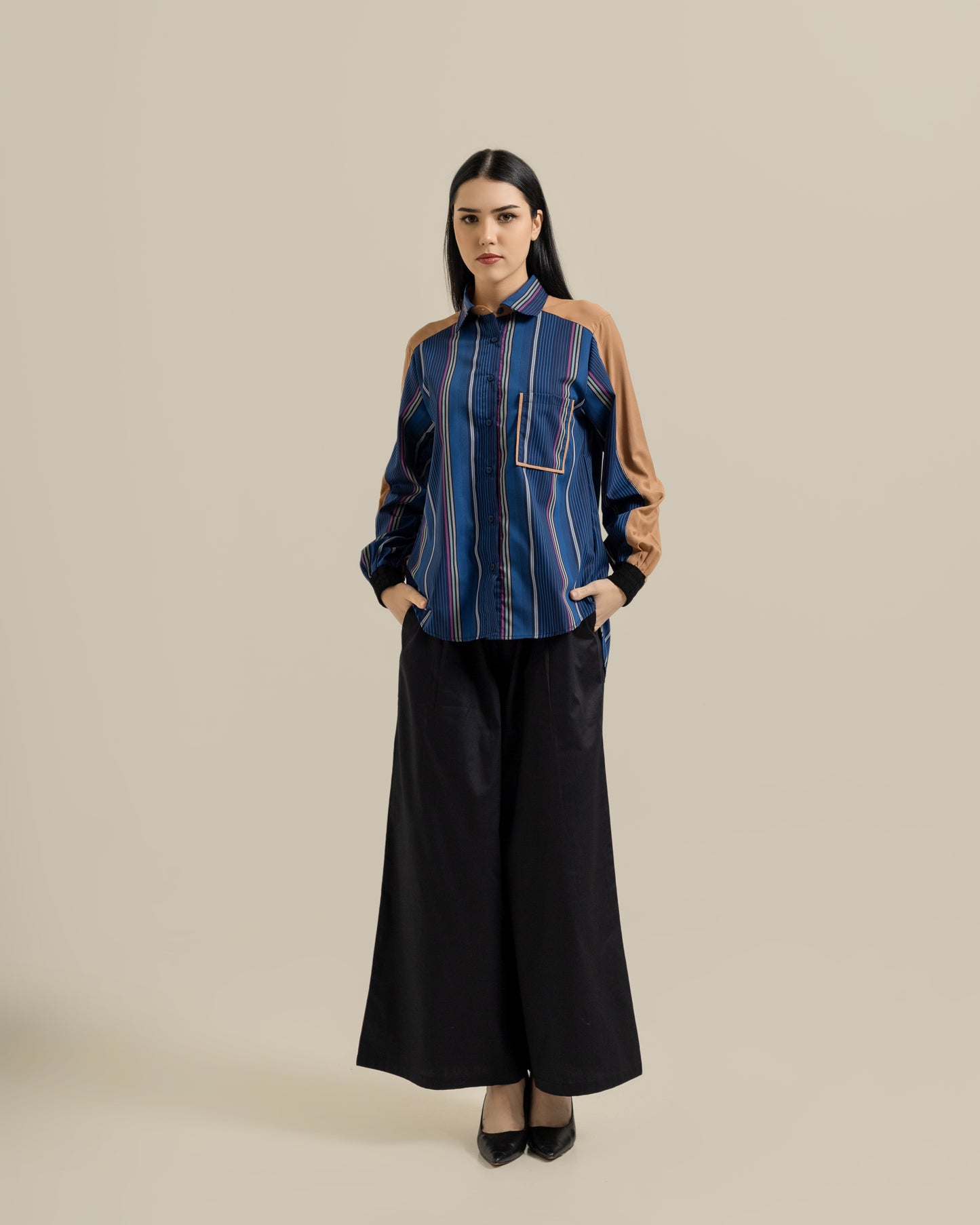 Bonnie Shirt in Navy