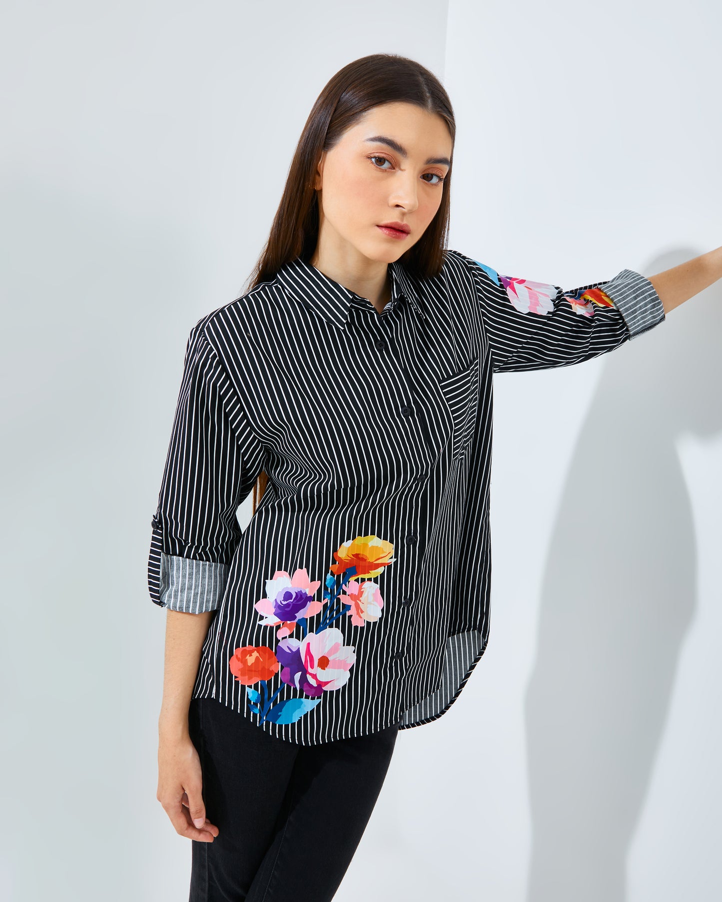 Arrisya Shirt Black