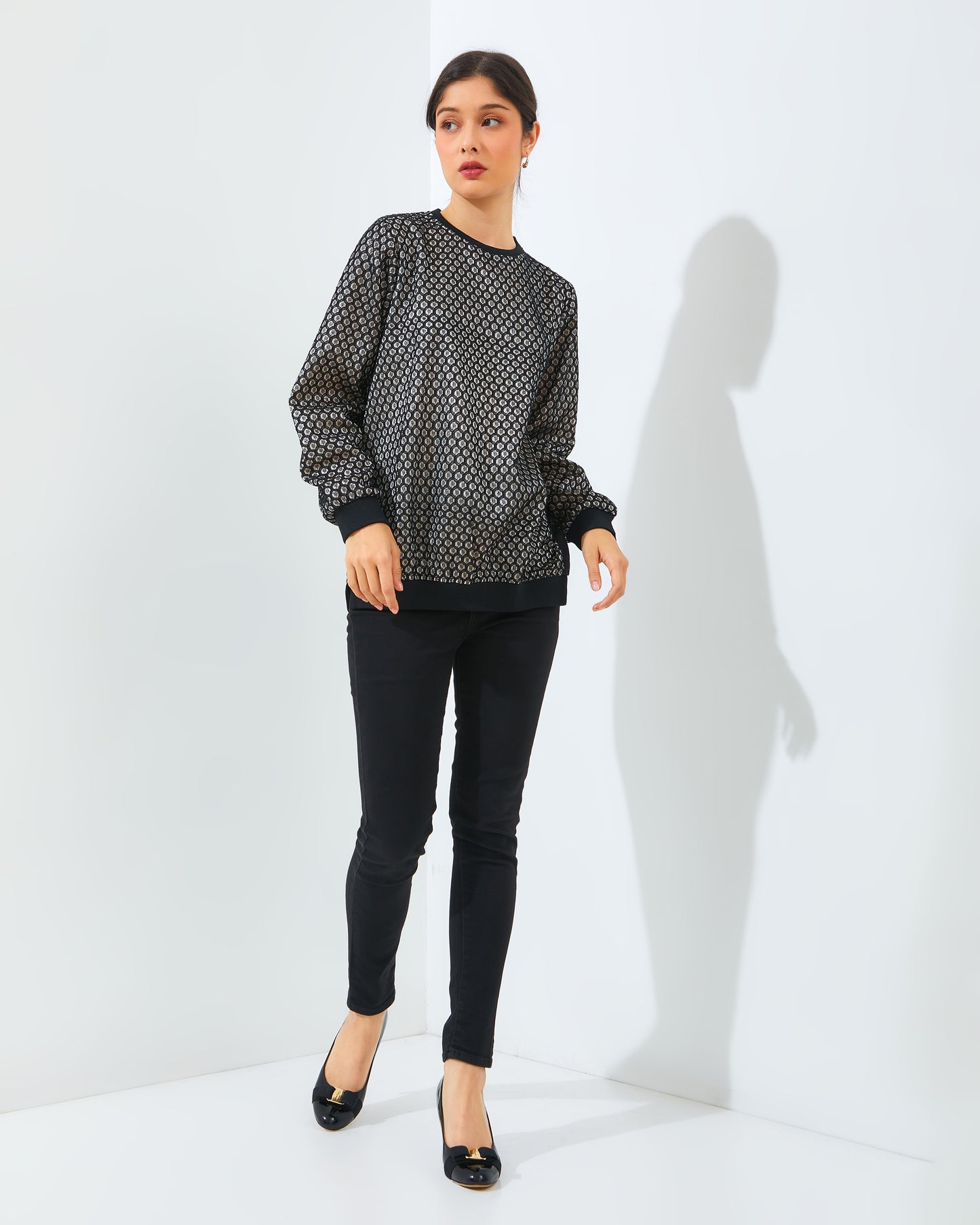 PUTI SWEATER BLACK POLKA