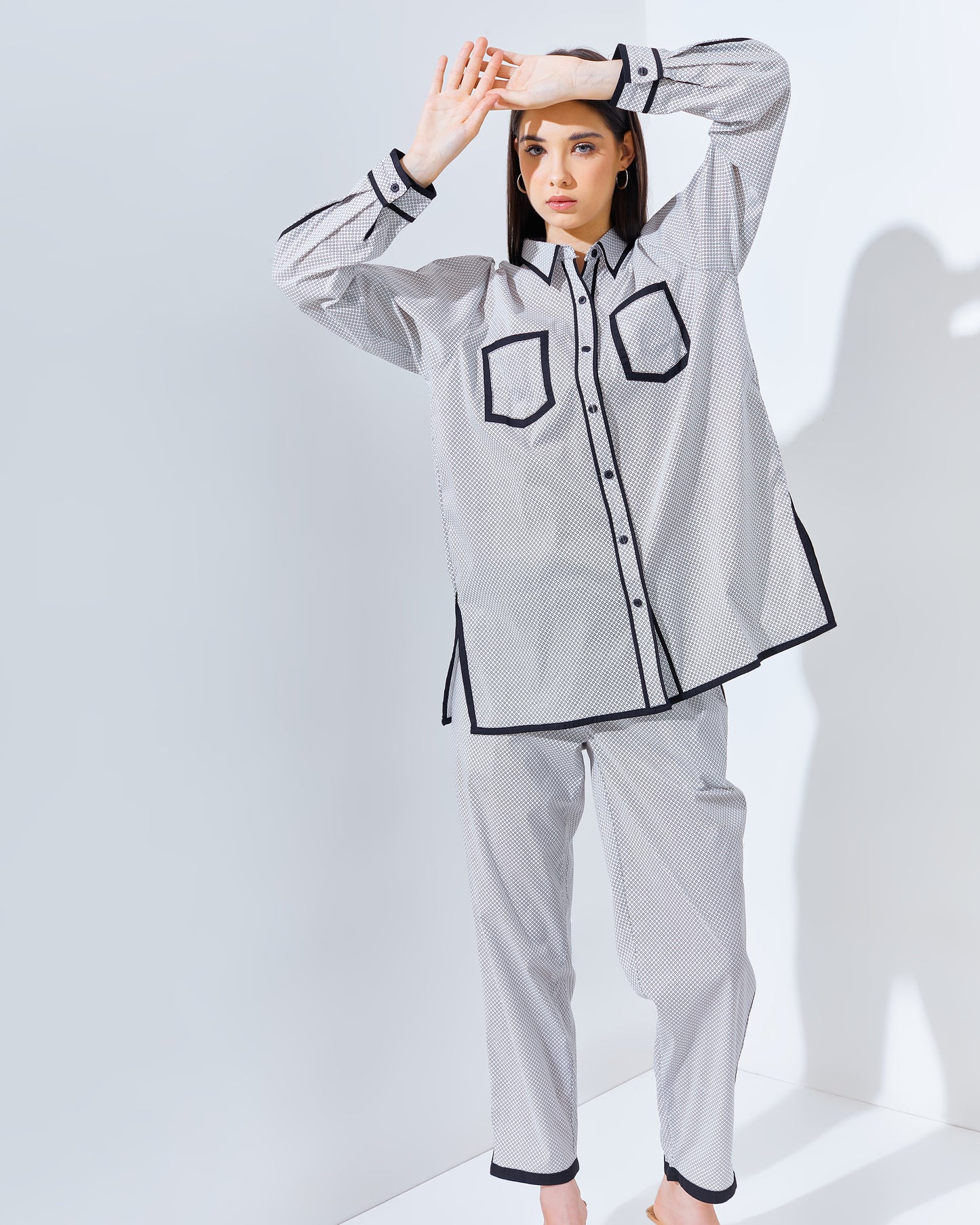 Vivie Matching Set White - Black