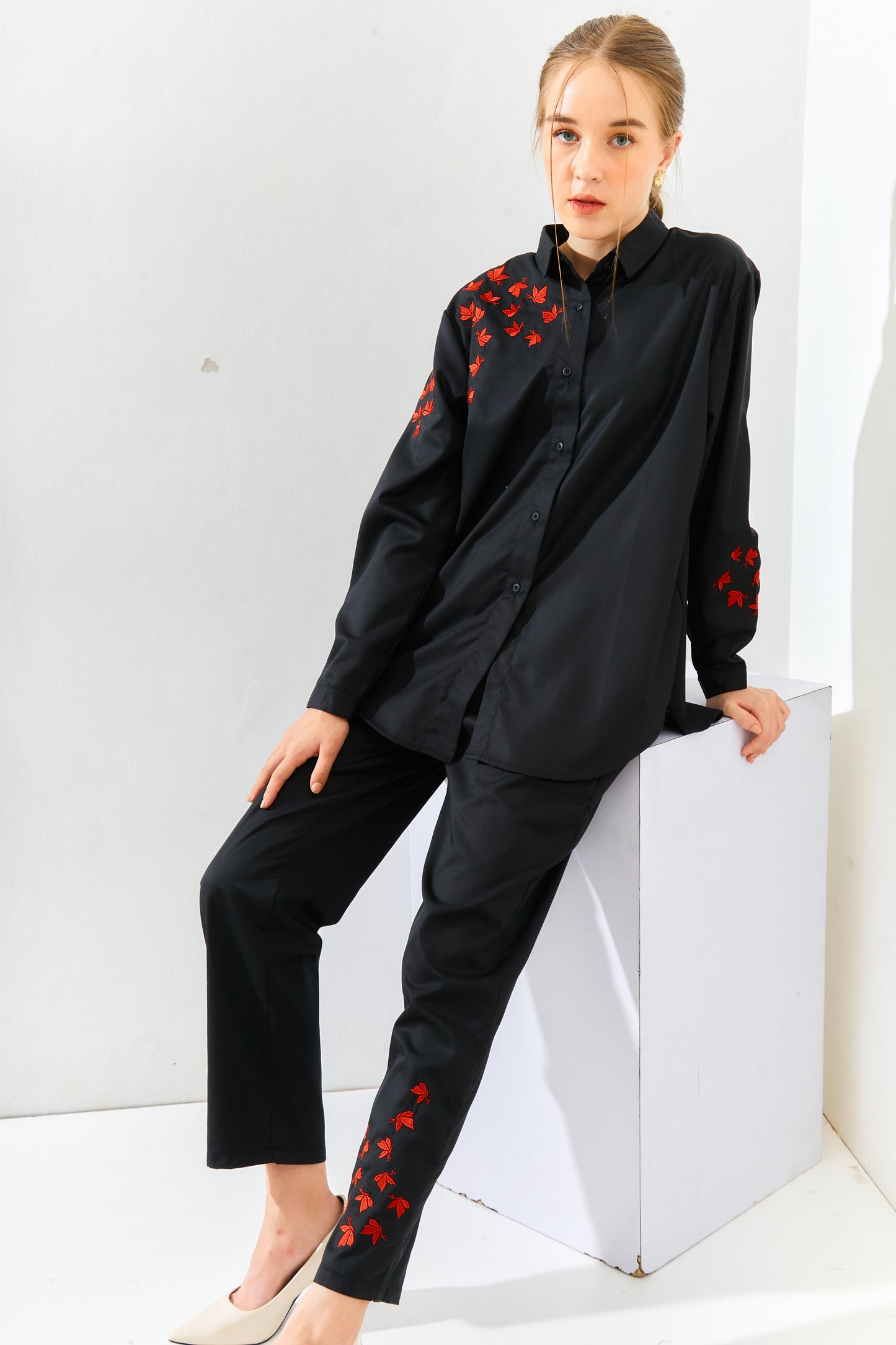 Mini Buffy Black Red