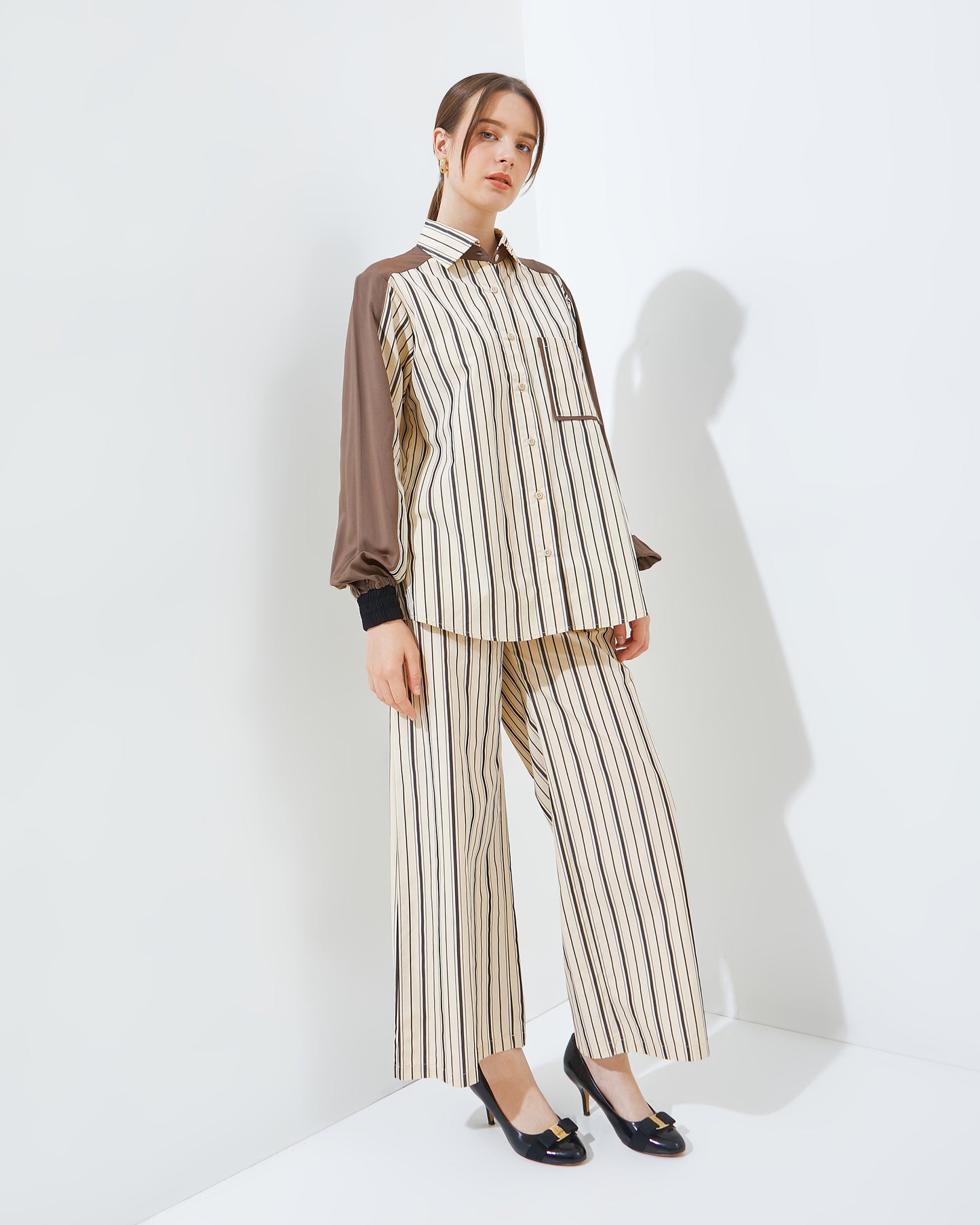 Bonnie Set in Brown