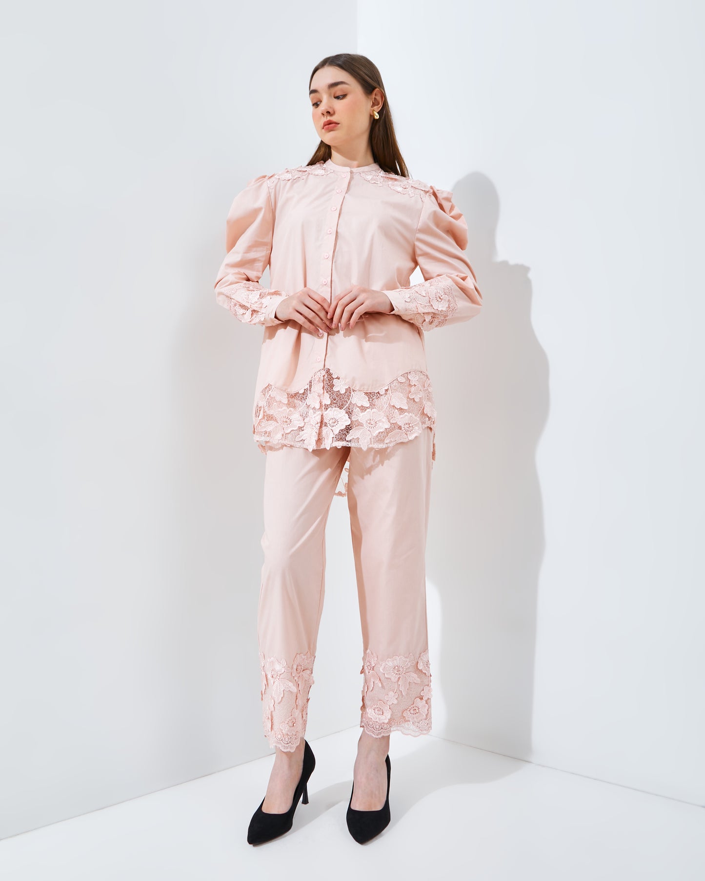 KIRANA LACE SET NUDE PINK