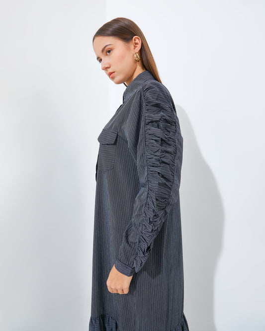 Xenna Dress in Black-White(Pre-Order)