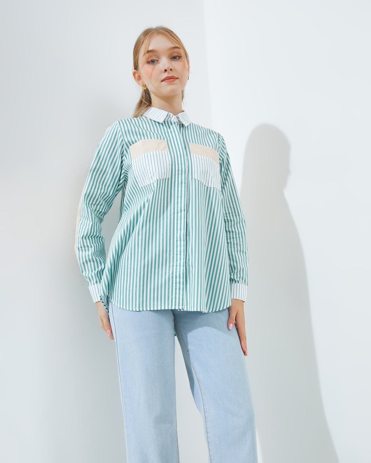 Thara Shirt in Green (Top Only)