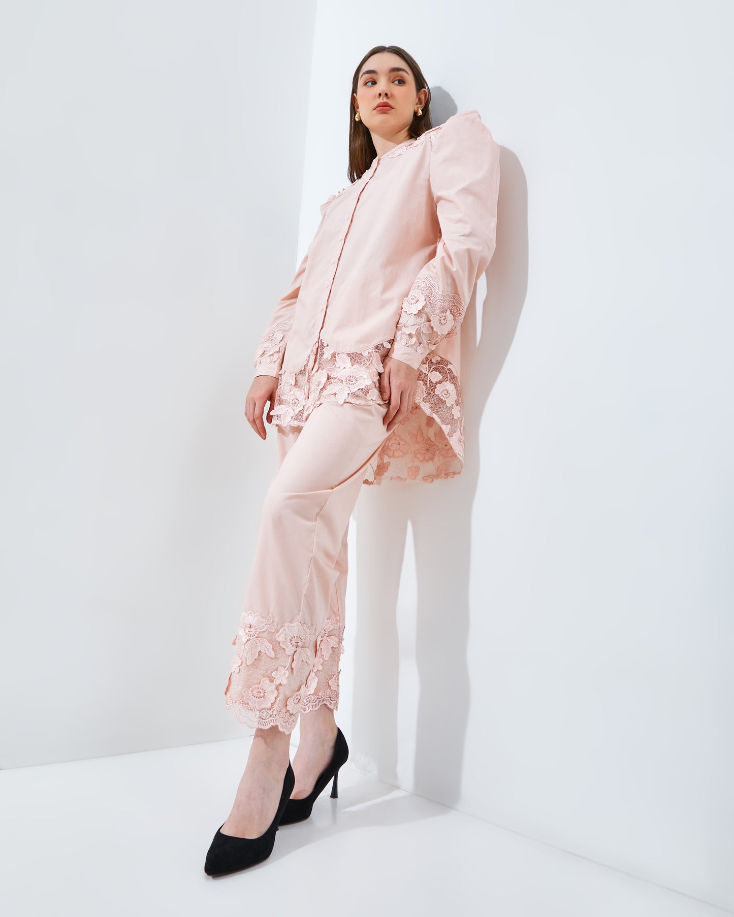 KIRANA LACE SET NUDE PINK