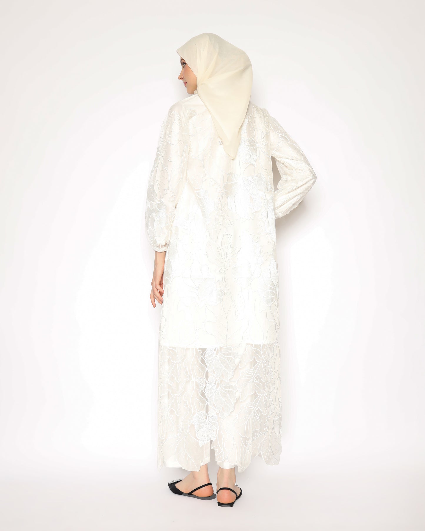 Omeera Women Matching Set White