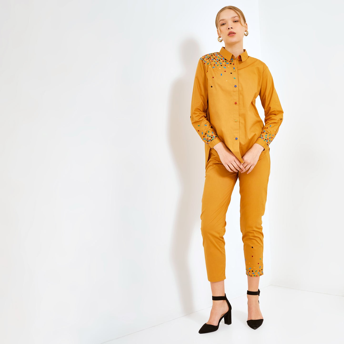 Mille Embro Matching set Brown