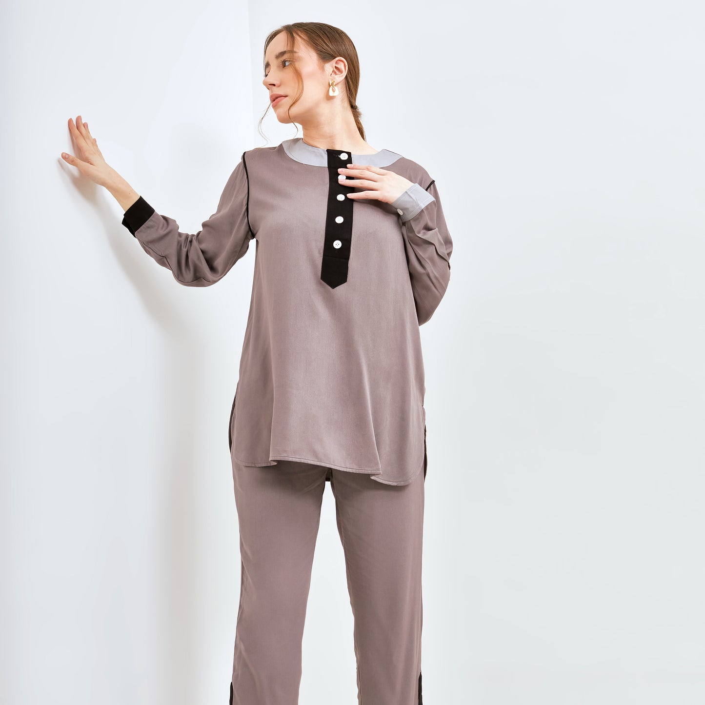 THATA GREY MATCHING SET