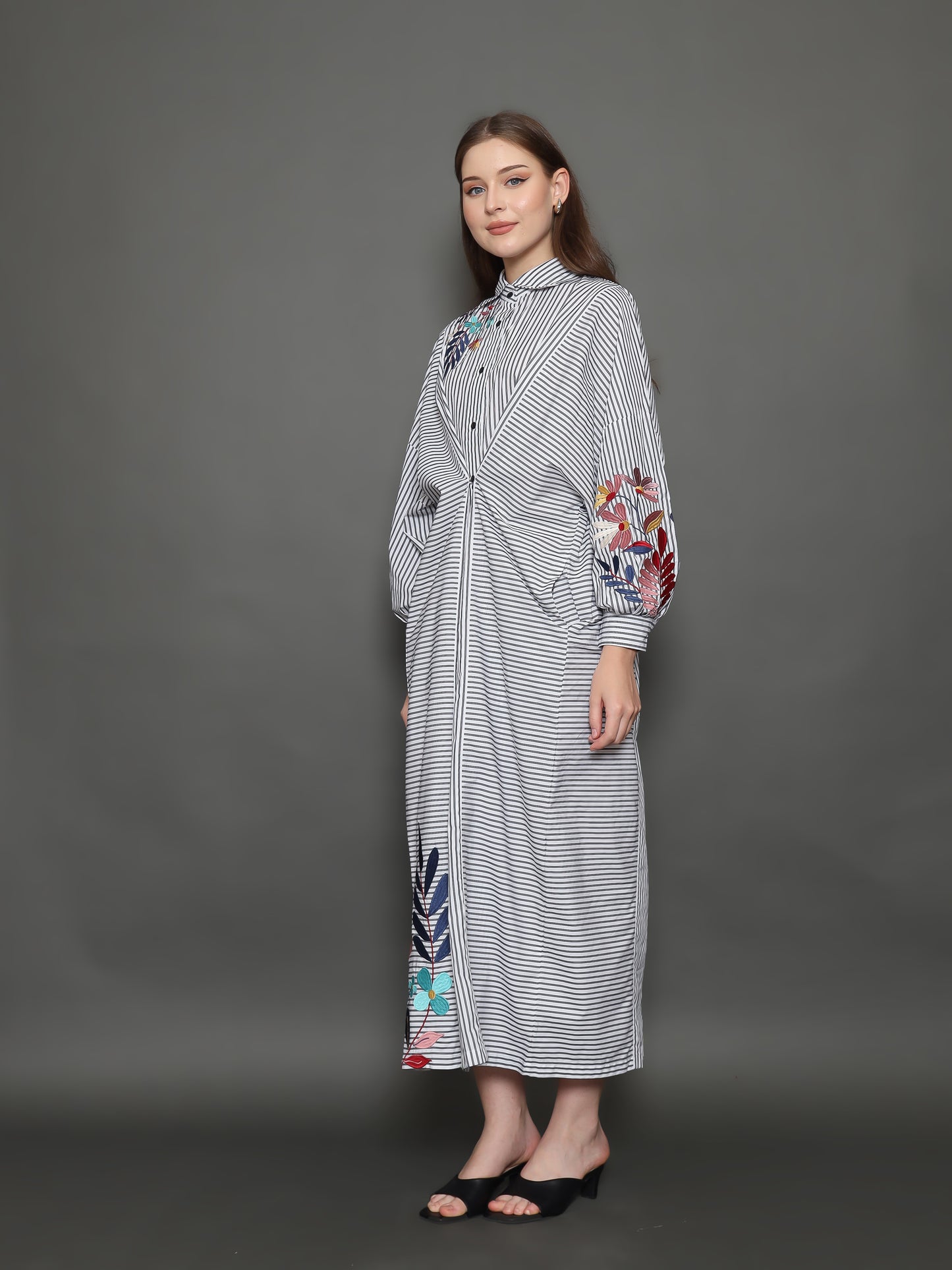 GHANIYA MIXBLACK KAFTAN RAYYA