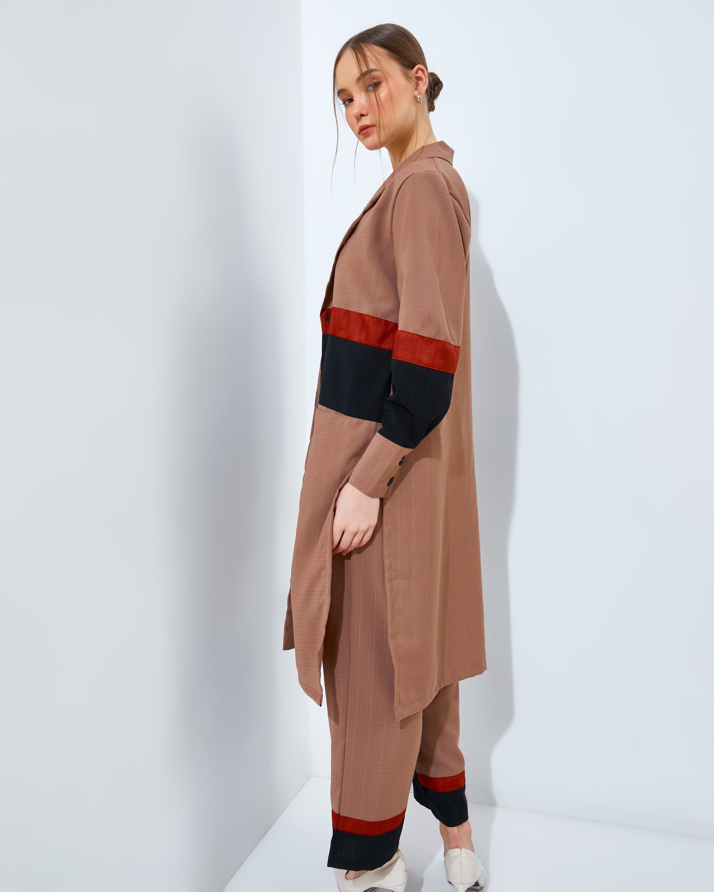 Adriana Blazer Brown Set