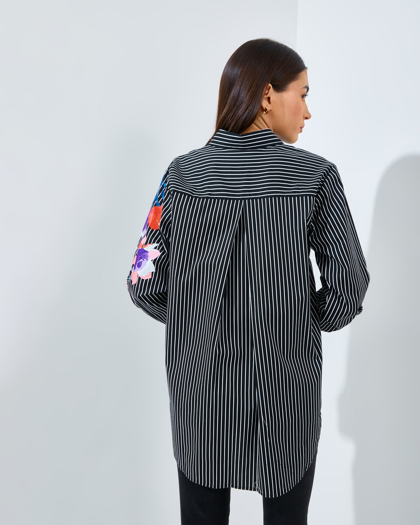 Arrisya Shirt Black