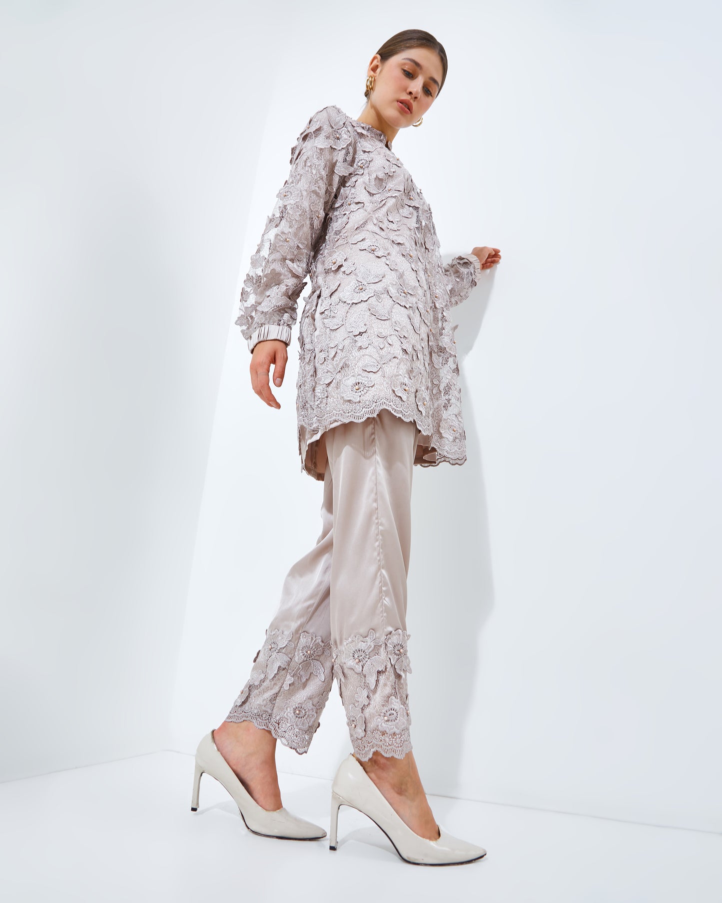 OPEN PRE-ORDER Athaya for Rayya 2025 (Athaya in Cream)