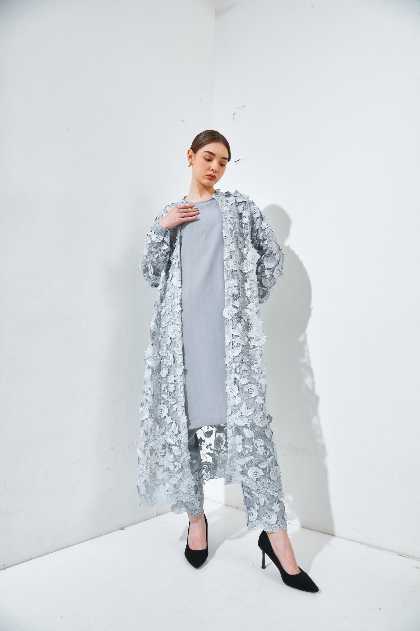 OPEN PRE-ORDER Athaya for Rayya 2025 (Athaya in Grey)