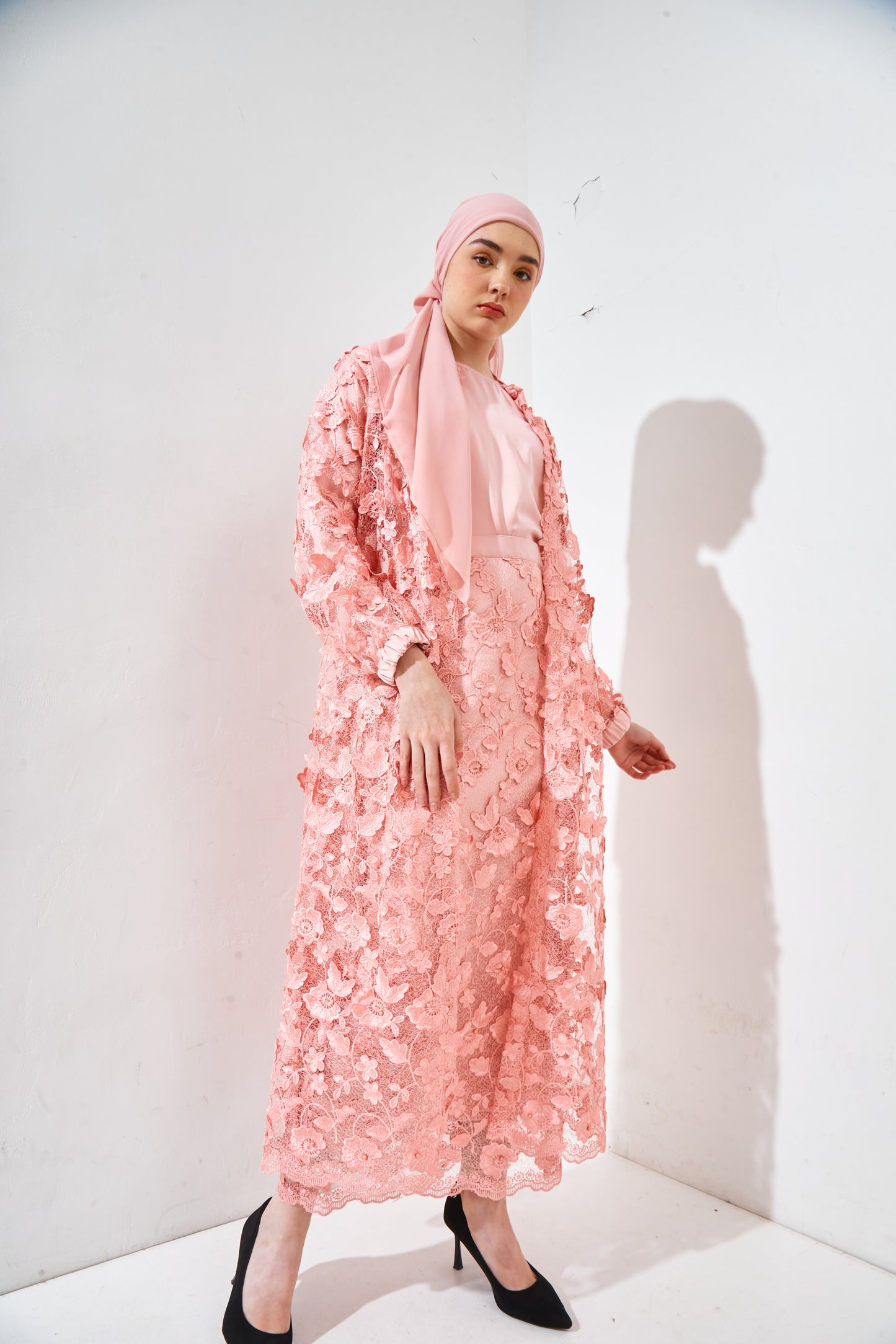 OPEN PRE-ORDER Athaya for Rayya 2025 (Athaya in Peach Salem)