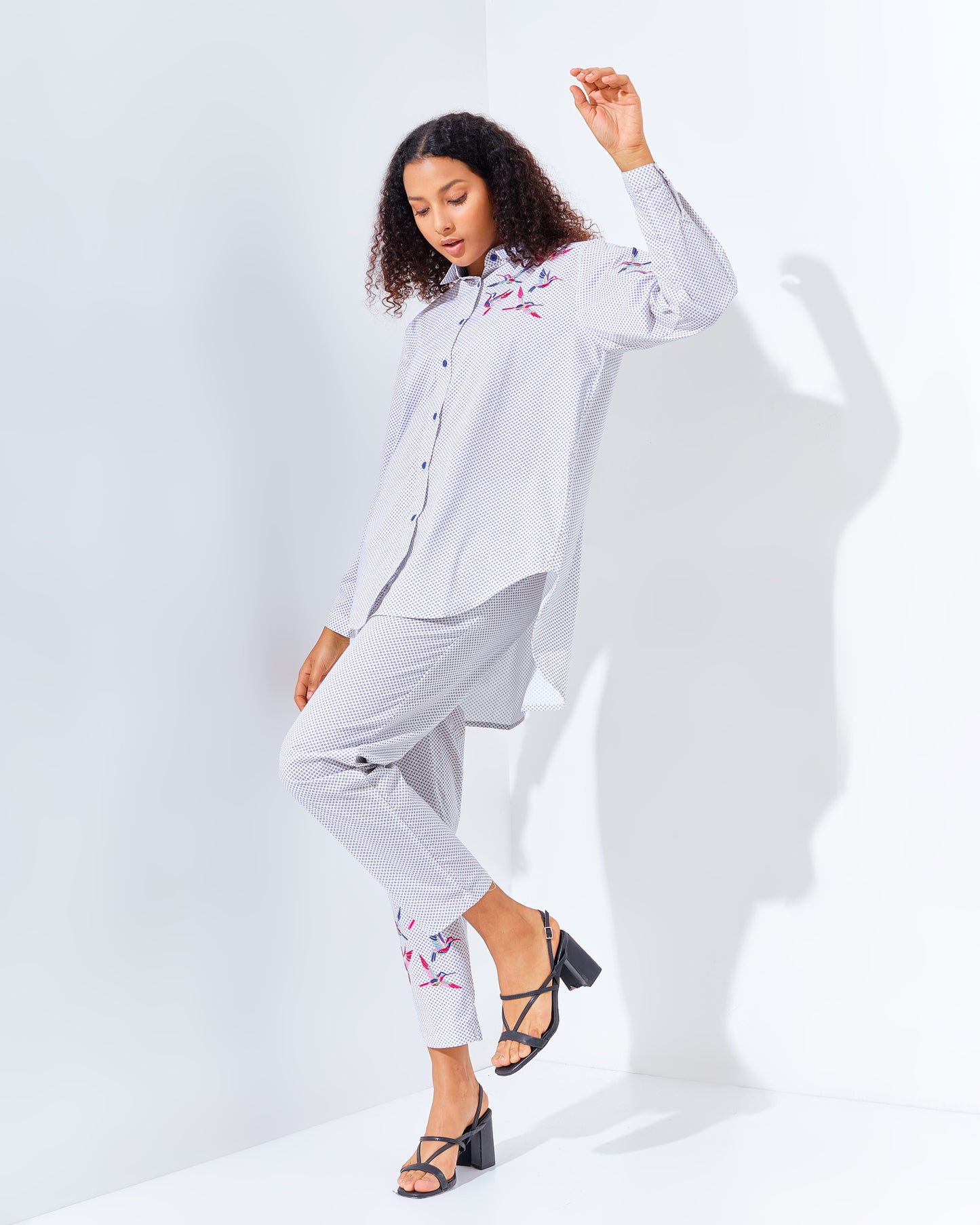 Neo Hummy Matching set White