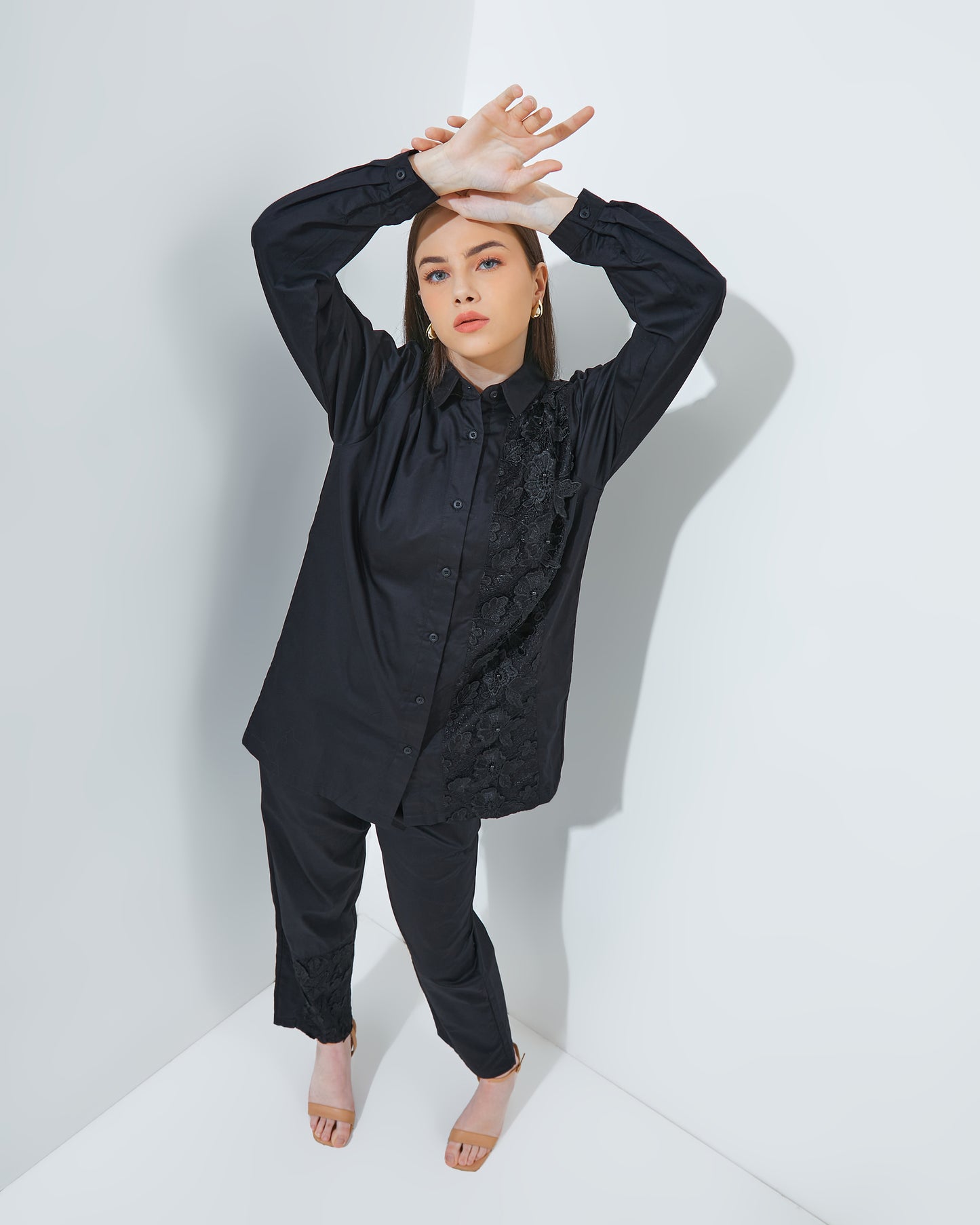 Lunna Set in Black