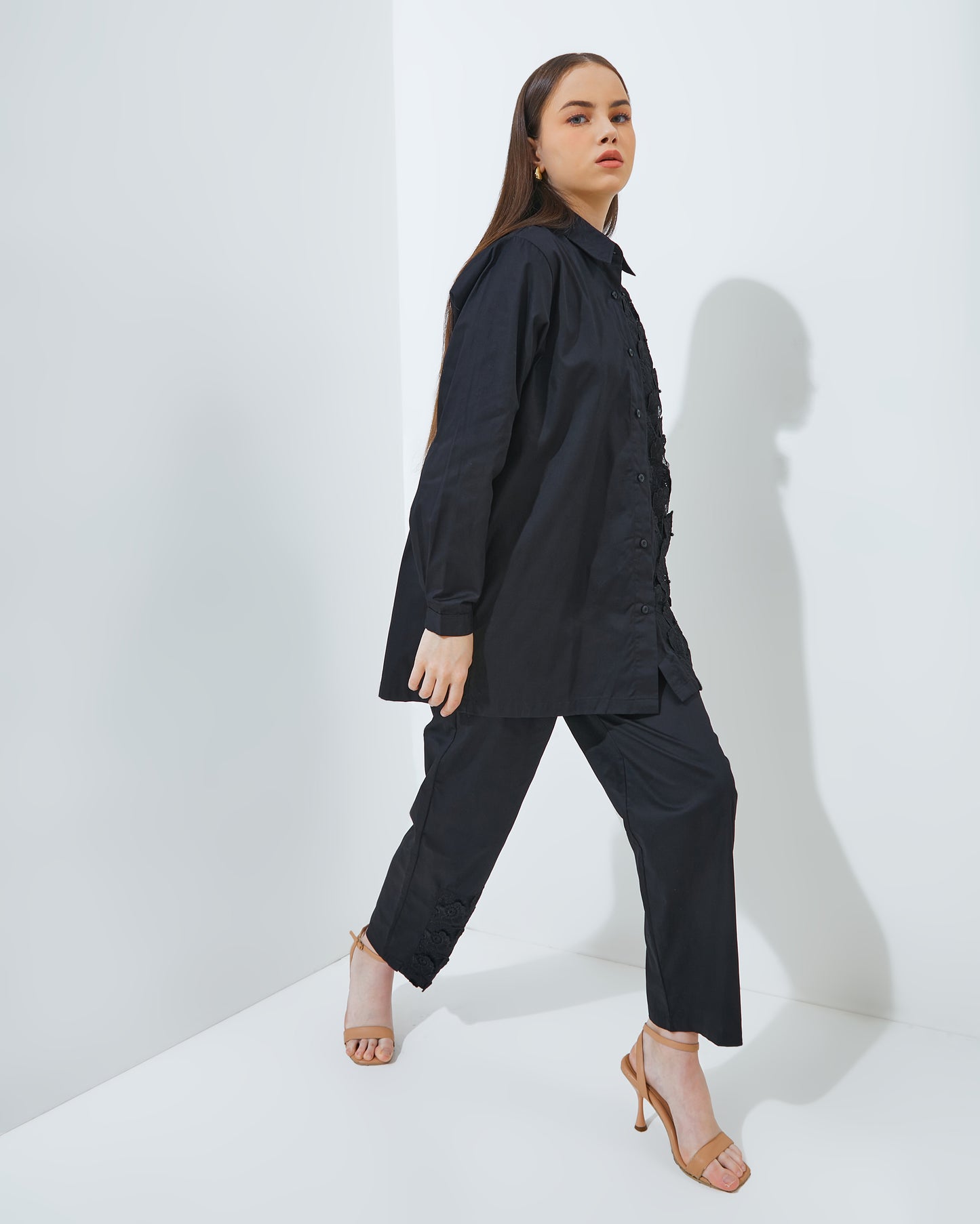 Lunna Set in Black
