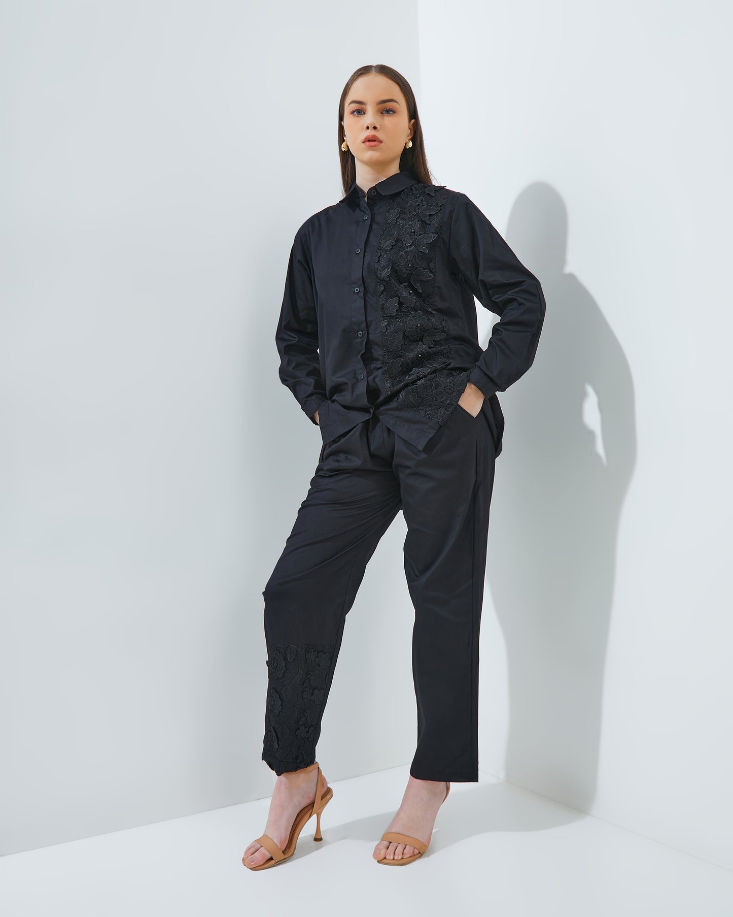 Lunna Set in Black