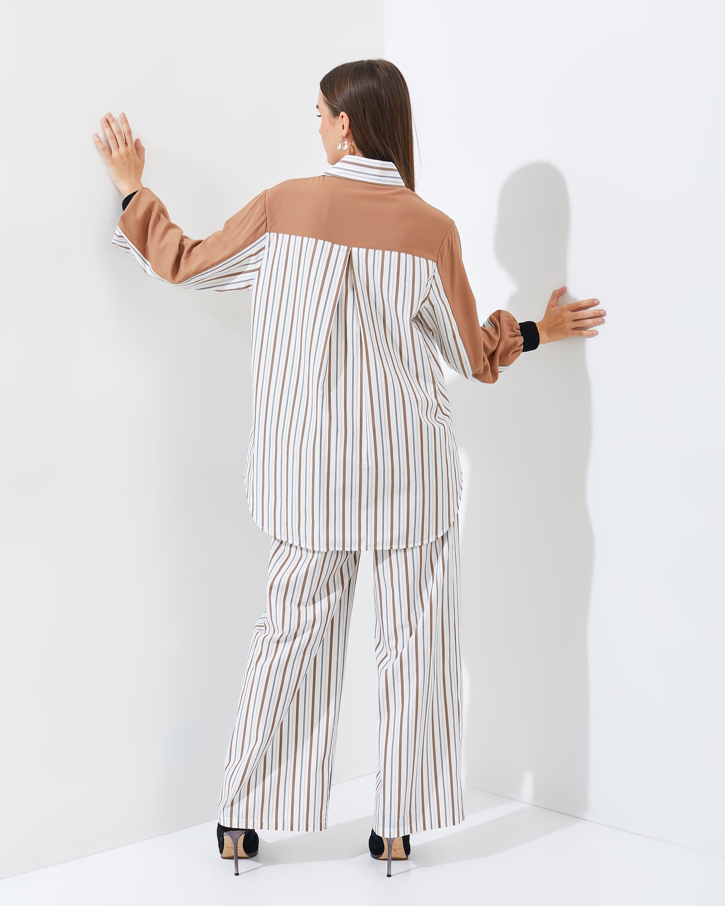 New Bonnie Set in Brown (PRE-ORDER)