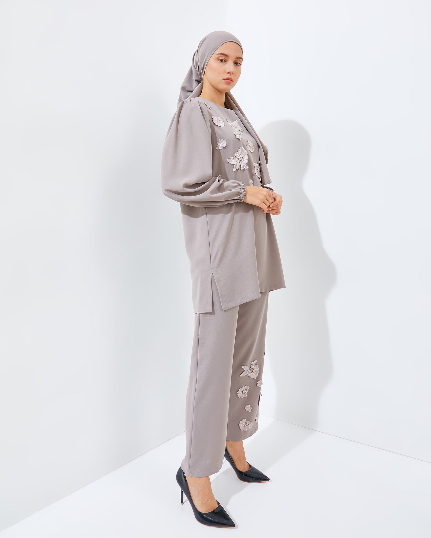 RADDIYA SET RAYYA BROWN (PRE-ORDER)