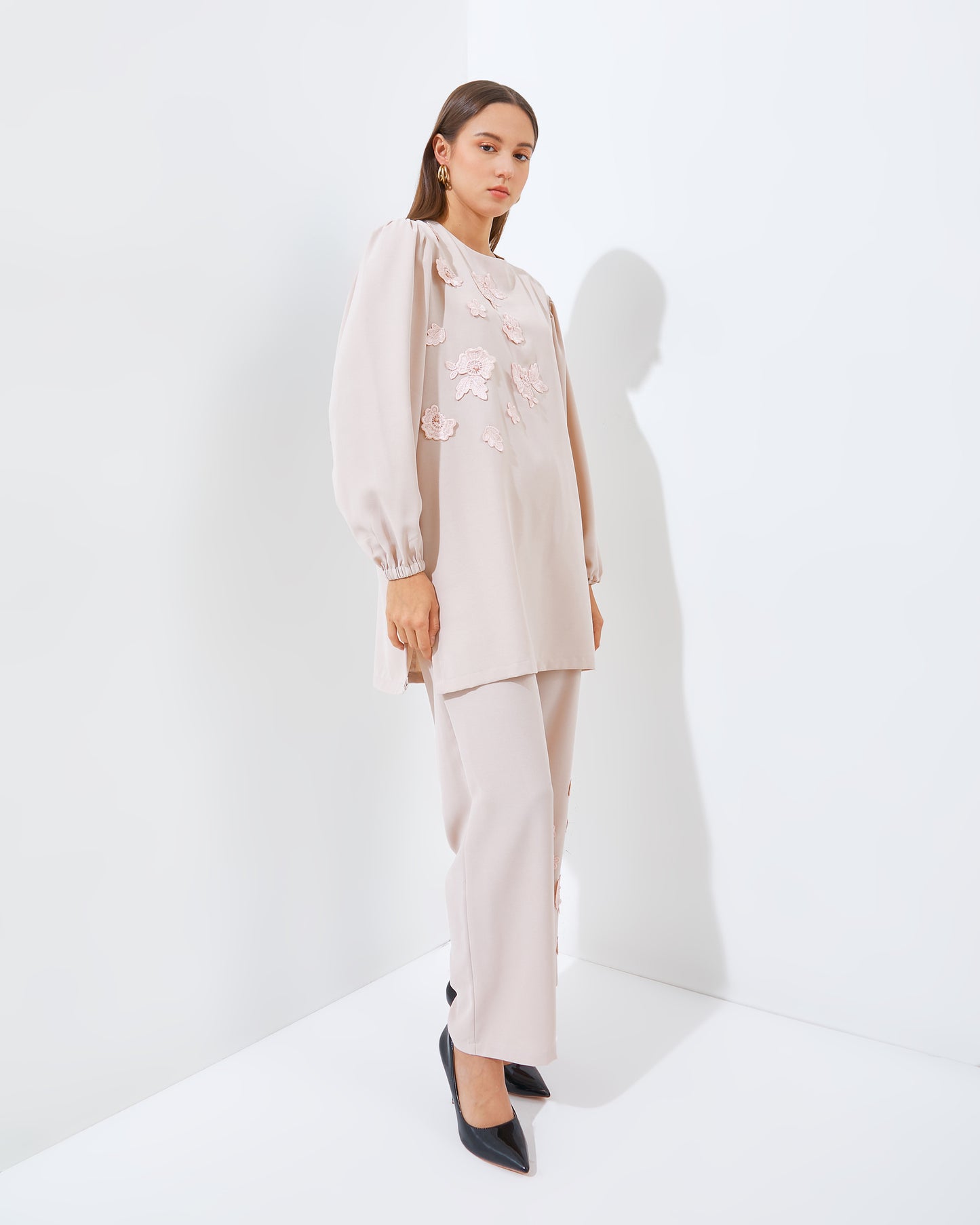 RADDIYA SET RAYYA CREAM (PRE-ORDER)