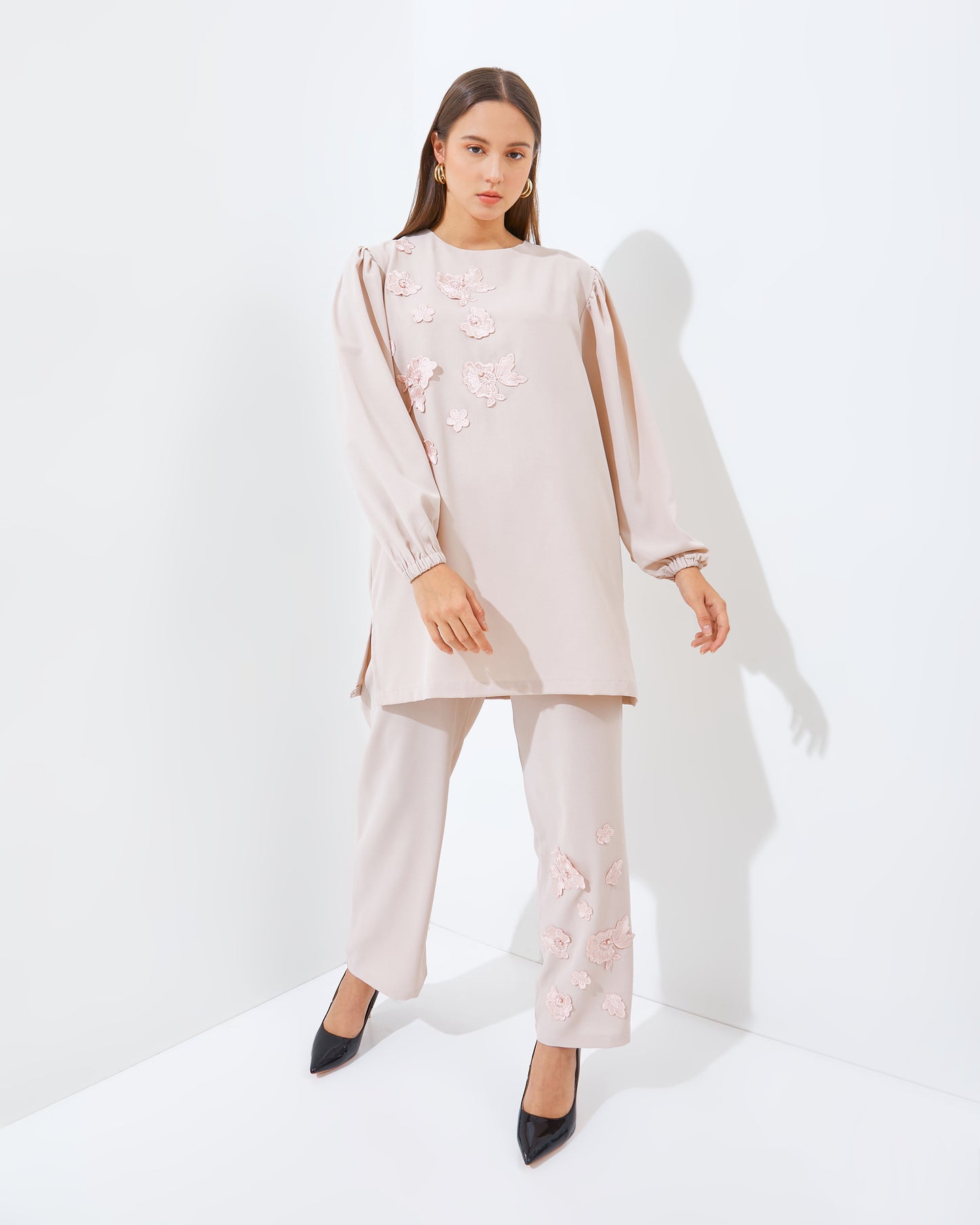 RADDIYA SET RAYYA CREAM (PRE-ORDER)