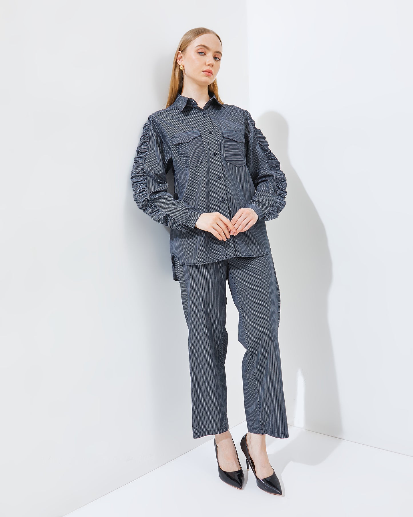 Xenna Set in New Black  PRE-ORDER)