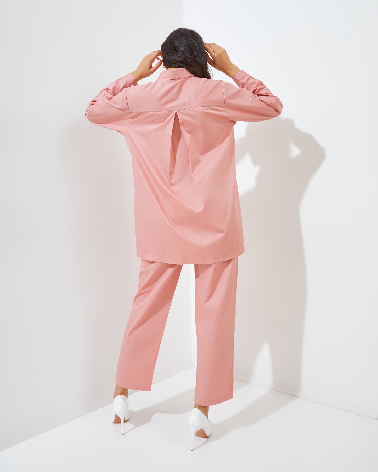 Lunna Set in Peach Salem