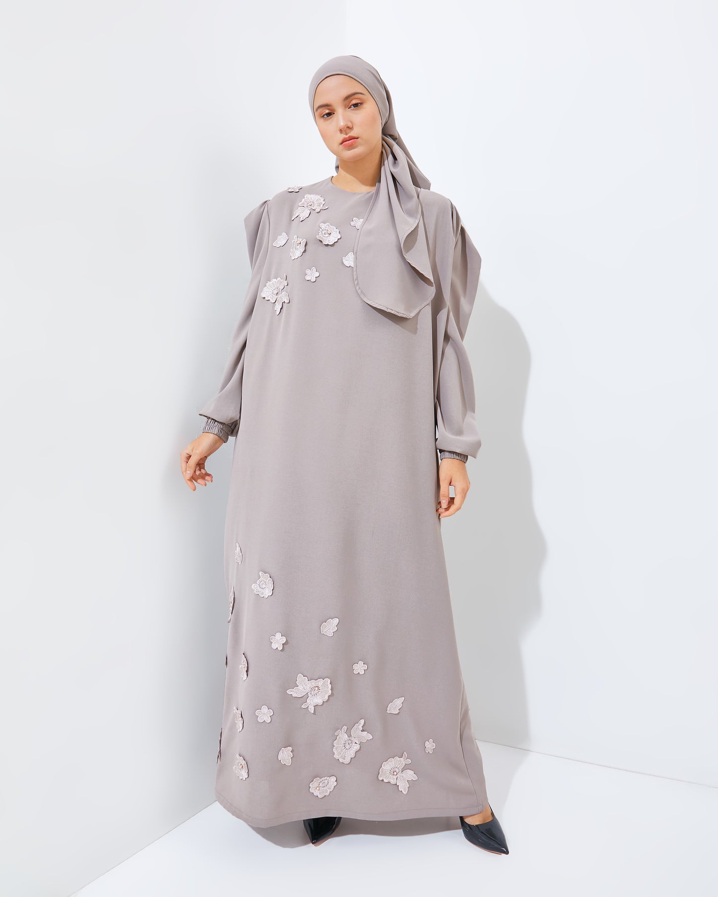 RADDIYA DRESS RAYYA BROWN (PRE-ORDER)