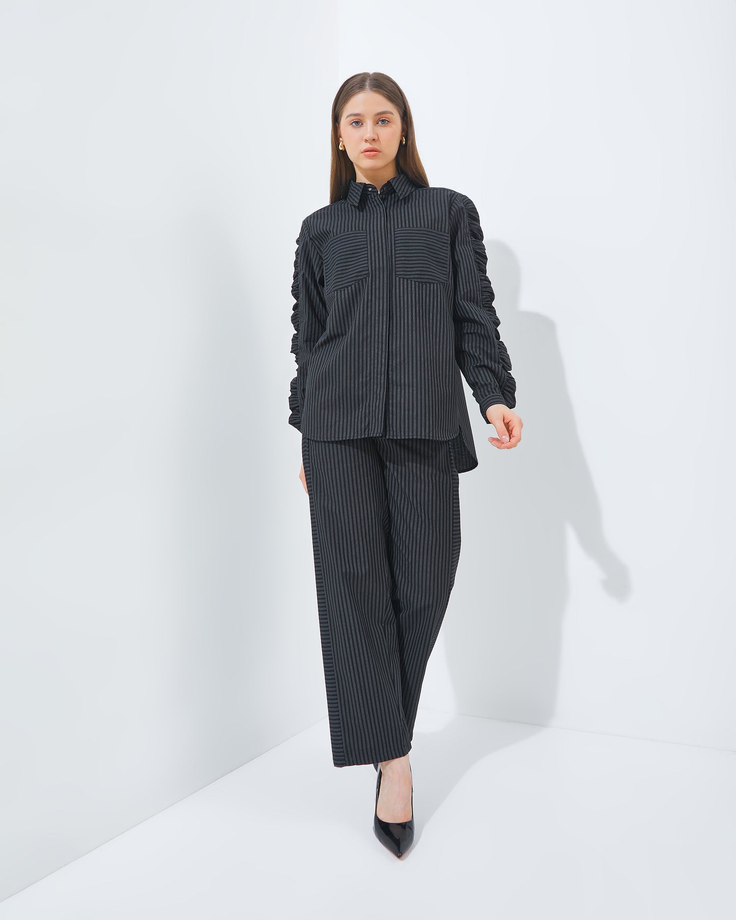 Xenna Set in Black (Pre- Order)