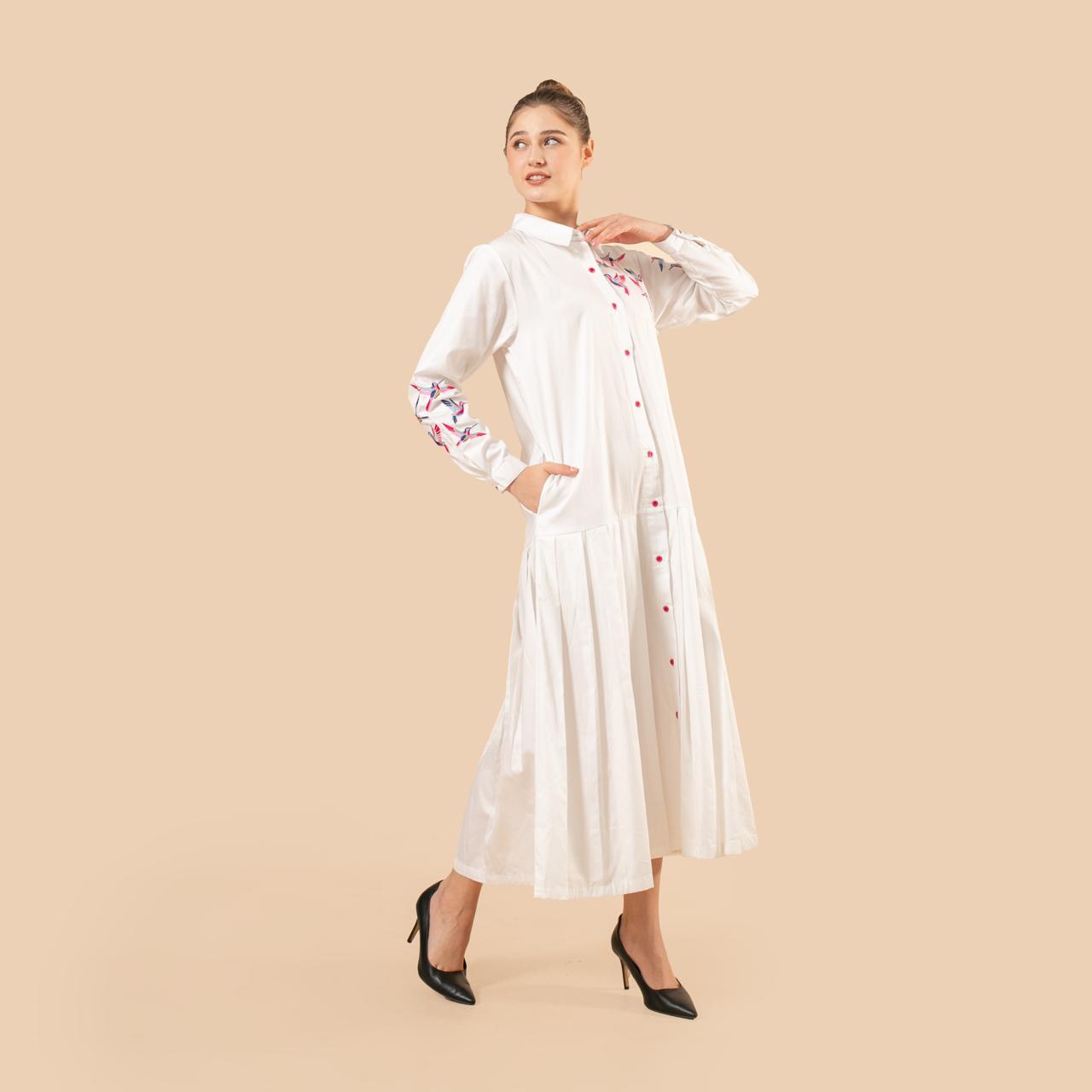 Neo Hummy Dress New White