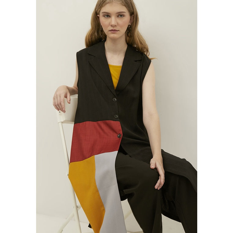 Inaya Blazer