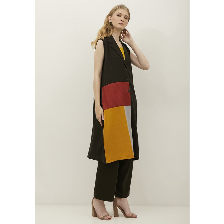 Inaya Blazer