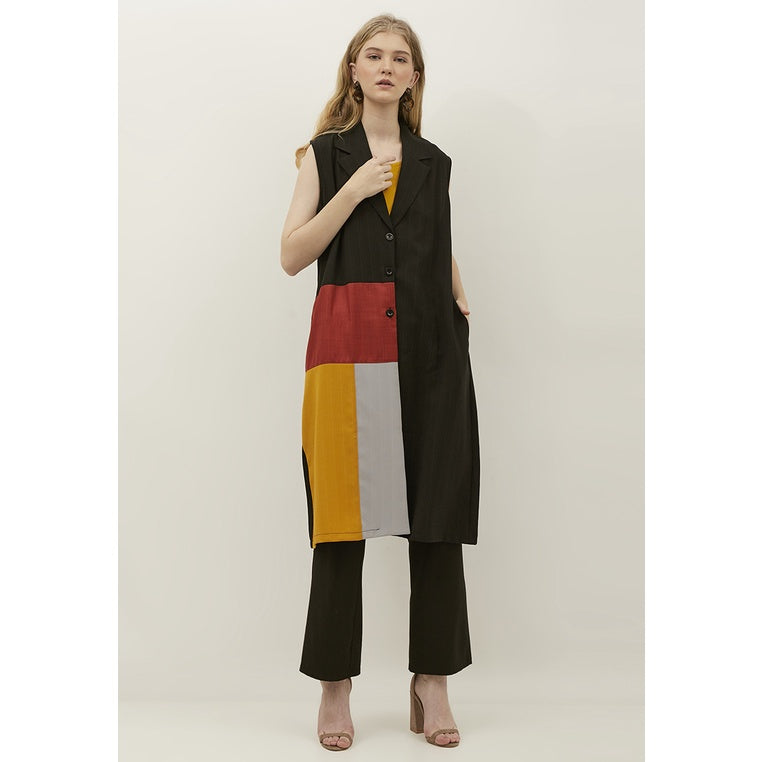 Inaya Blazer