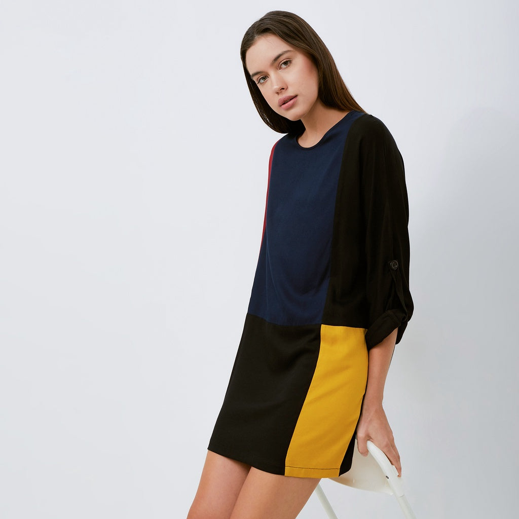 Aira Dress